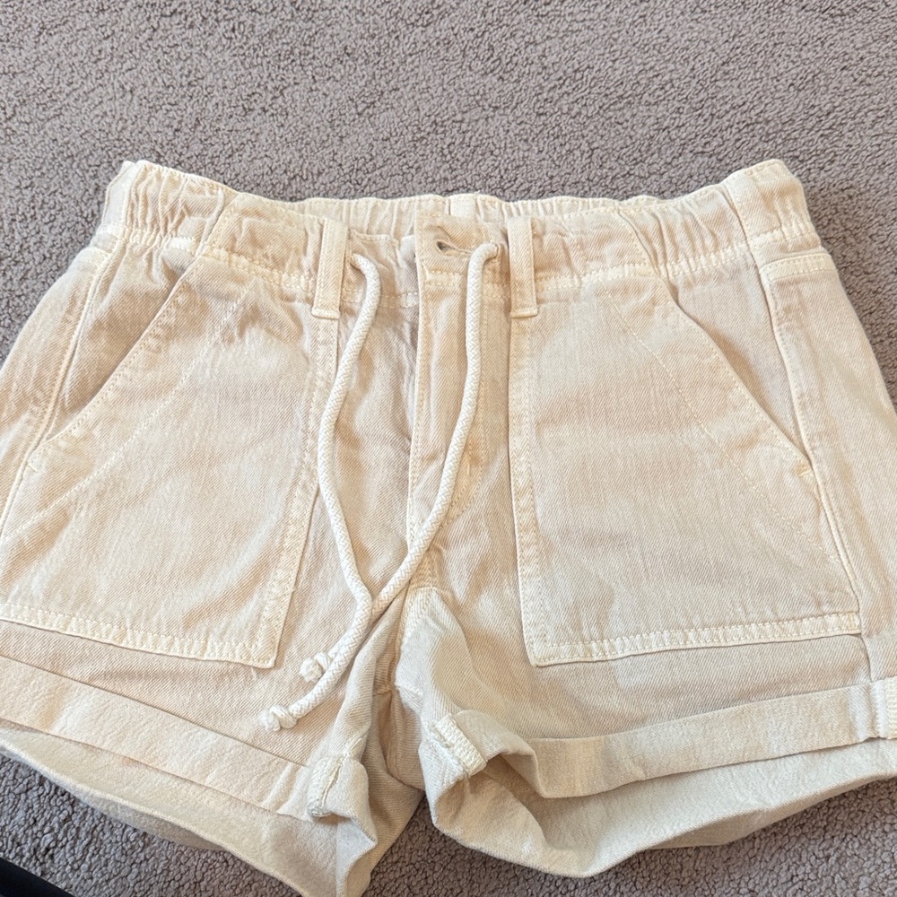 American Eagle Outfitters Tan Drawstring Cargo Shorts